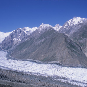 Glacier on Rush Phari Trek