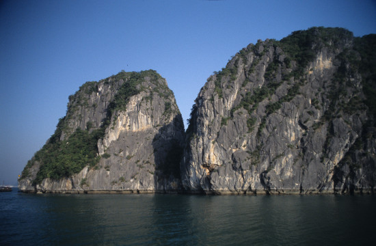 Karst of Harlong Bay