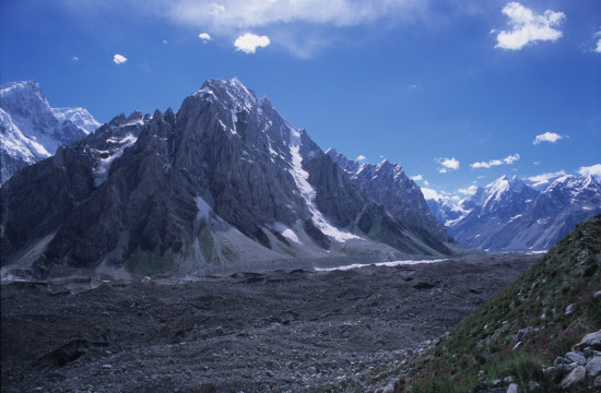Crossing Glacier on Rush Phari Trek
