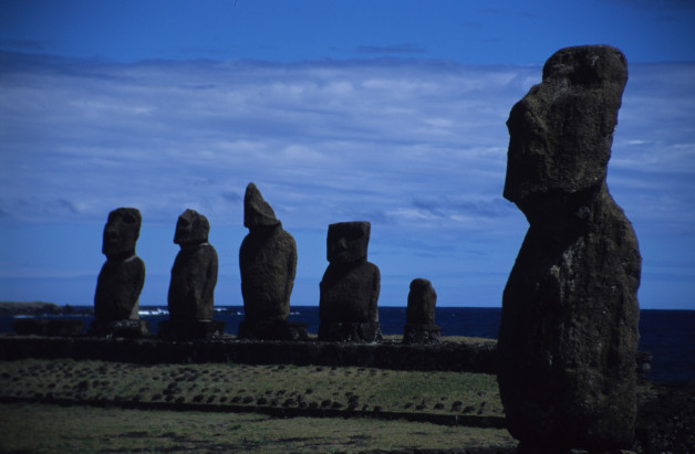 Moai Restored (2)