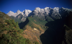 Tiger Leaping Gorge Mountains