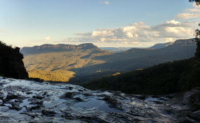 Mountain View From Katoomba Falls