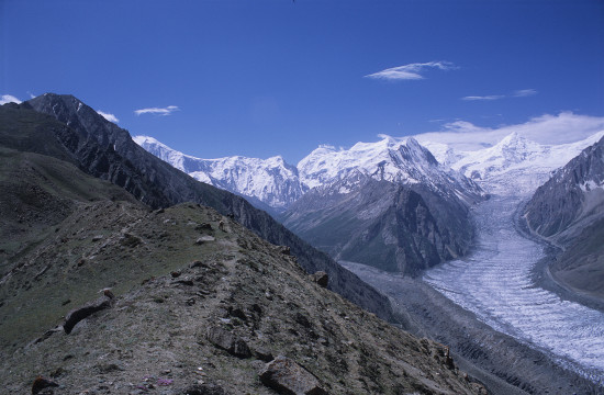 Glaciers Converge Atop Rush Phari