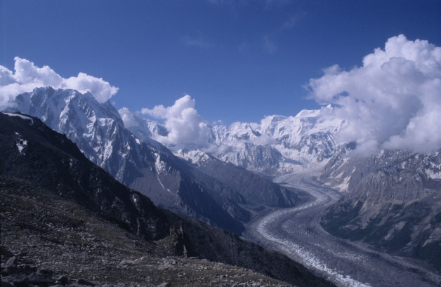 Crossing Glaciers on Rush Phari Trek